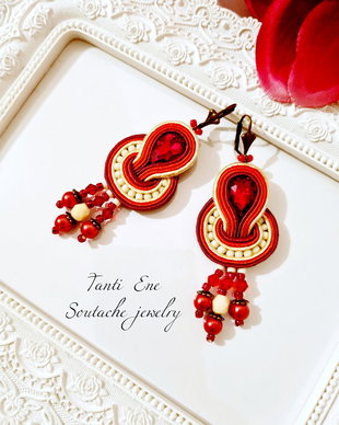Cercei rosii soutache