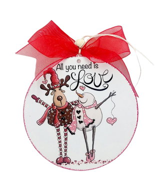Glob lemn pentru Craciun, All you need is love, Fun002