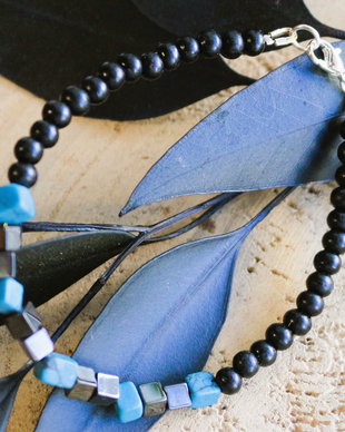 Bratara unisex/bratara talisman//bratara din hematit,lemn si turcoaz
