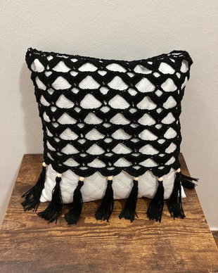 Perna decorativa