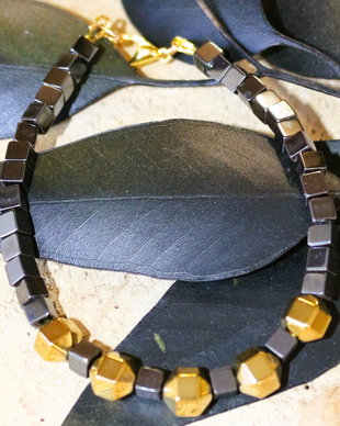 Bratara unisex/bratara din hematit/talisman