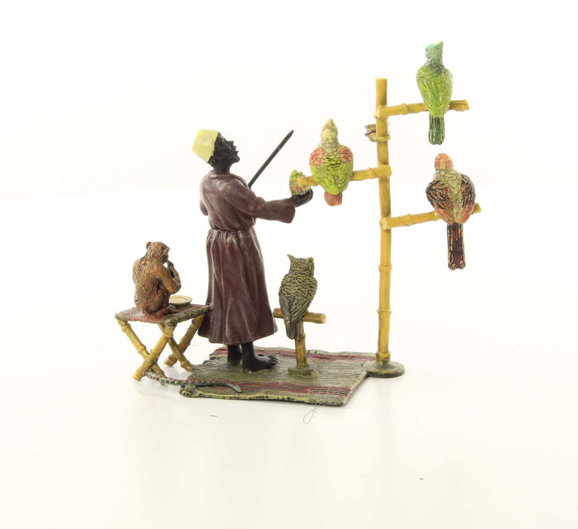 Dresor de papagali-statueta vieneza din bronz