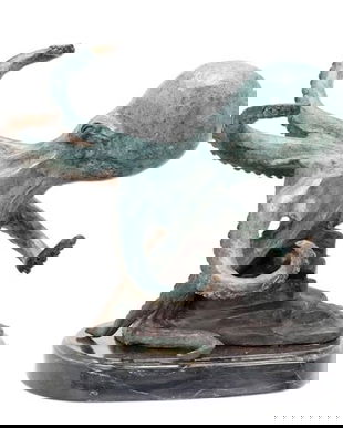 Caracatita-statueta din bronz cu un soclu din marmura