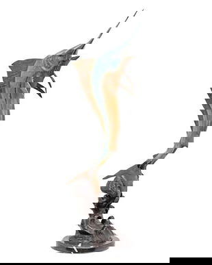 Peste spada-statueta din bronz pe un soclu din marmura