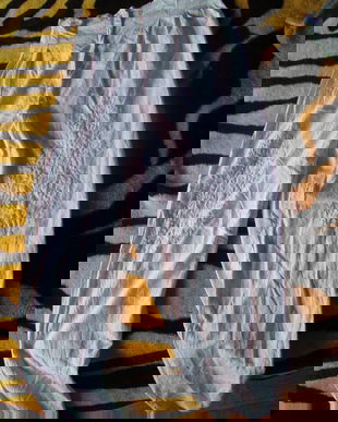 pantaloni albi cu broderie dame