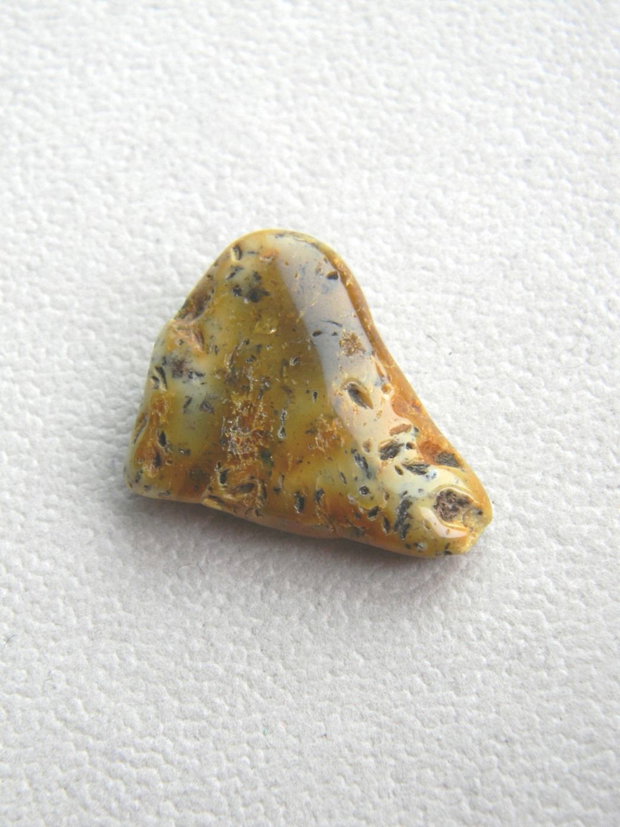 Chihlimbar slefuit (F27)