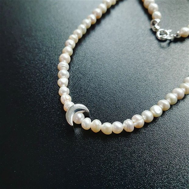 Colier perle naturale si semiluna argint