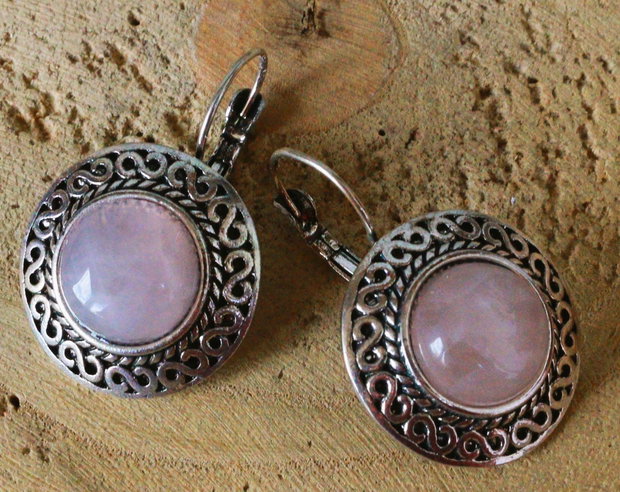 Cercei cu cabochon din cuartz roz