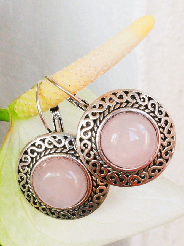Cercei cu cabochon din cuartz roz