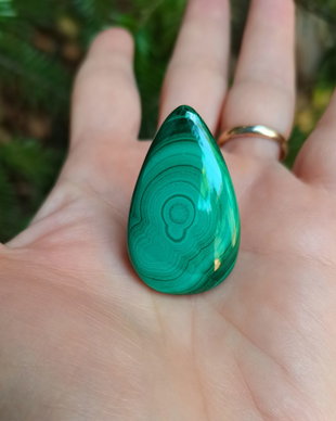Inel Malachit natural si Argint 925 - IN1232 - Inel verde reglabil, bijuterii malachit, inel statement, cadou romantic, inel pietre semipretioase, inel supradimensionat, inel lacrima, cadou sotie, cristale de colectie, cristaloterapie