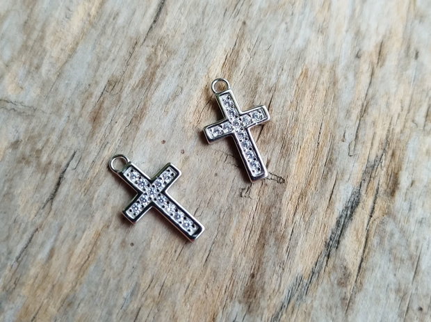 Cruciulita argint rodiat, 18x12 mm (1 buc)
