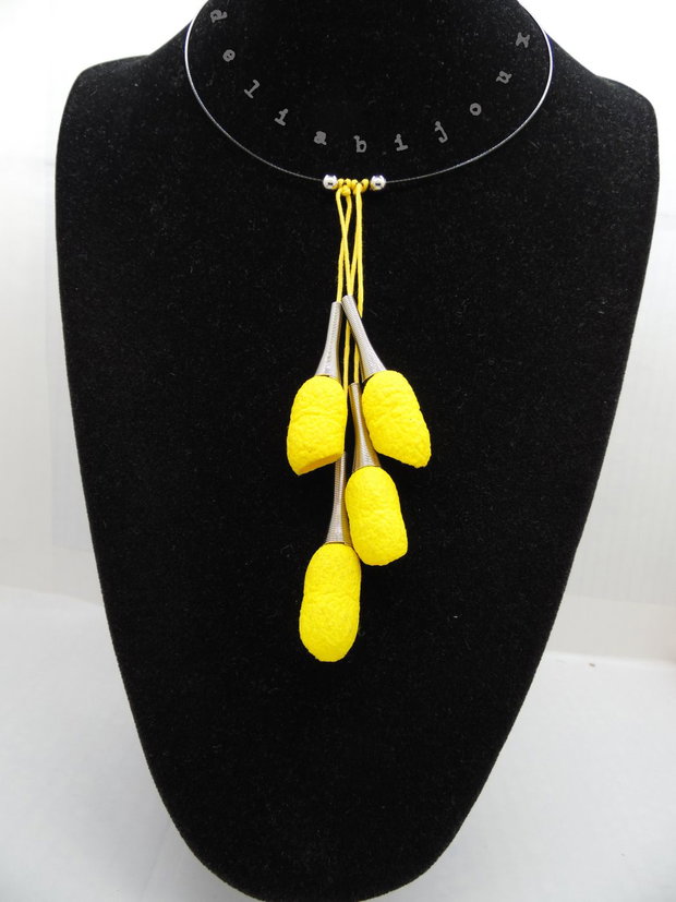 Colier handmade statement unicat - coconi de matase (cod893)