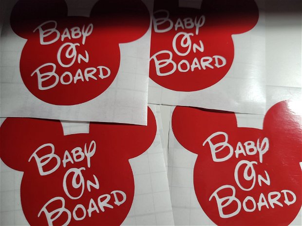 Set 4 stickere Baby on Board - culoare roșie