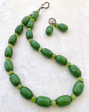 Colier vintage Jad verde