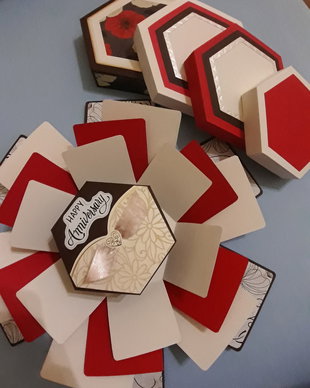 Cadouri personalizate  Explosion box