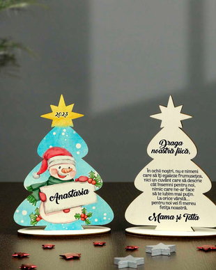 Ornament lemn craciun in forma de brad personalizat cu nume si mesaj
