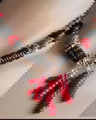 Colier hand made,cu coral