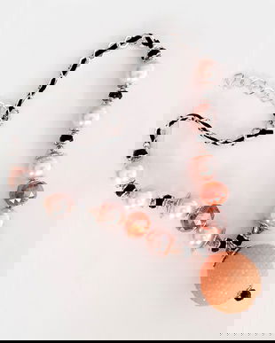 Colier cu,perle roz si cristale negre