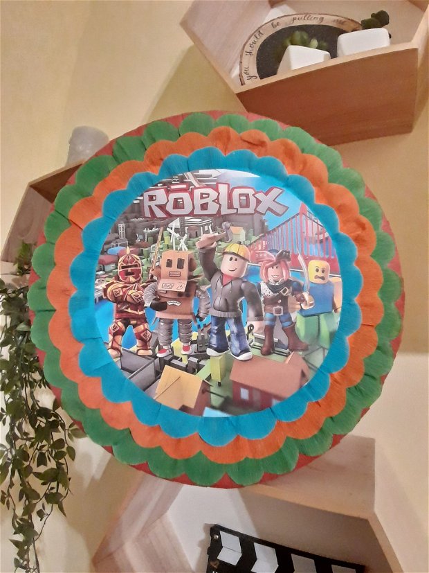 Piñata piniata party Roblox