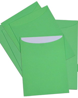 Plicuri dimensiune 18.5×13.5 cm pentru invitatii, culoare vernil