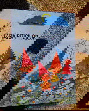 Tara piticilor- Tudor Arghezi