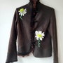 VANDUT - Jacheta accesorizata cu margarete impaslite