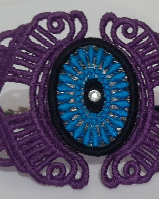 Choker cu cercei elegant