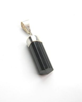 Pandantiv turmalina neagra (F34-8)
