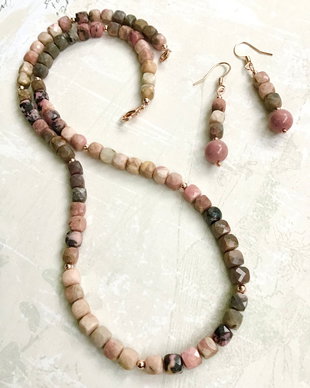 Colier CHOKER rodonit roz
