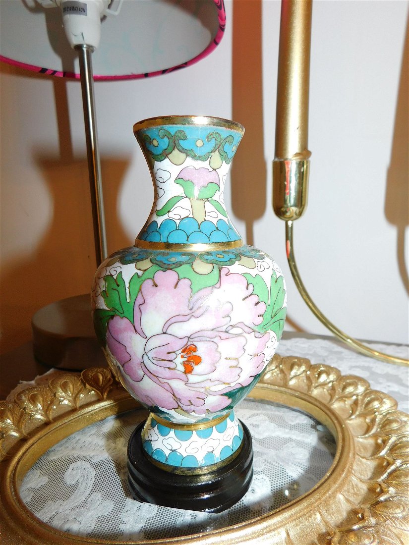 Vaza  tehnica Cloisonee , deosebita ,    produs vintage autentic