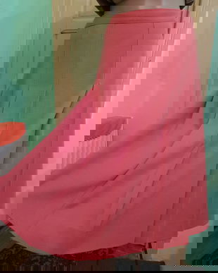 Fusta vintage in pliuri