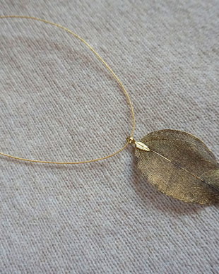 Colier Golden Leaf