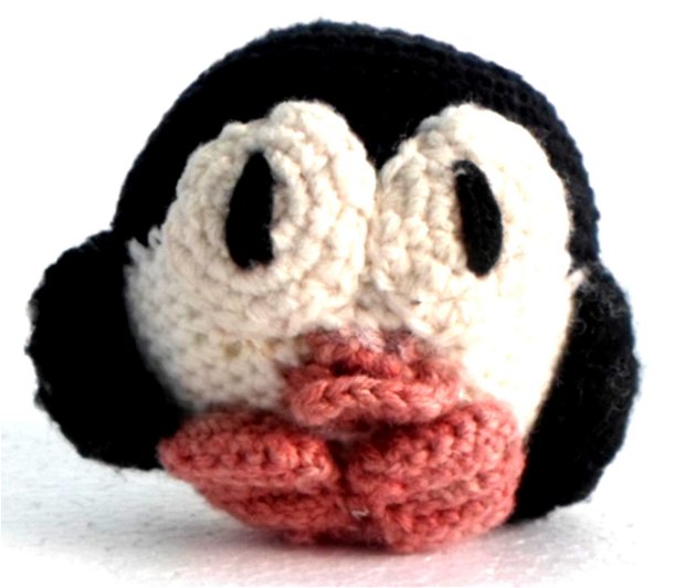 Pinguin rotund negru