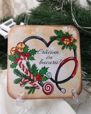 Felicitare din lemn, cu mesaj de Craciun pentru pediatru / doctor / medic