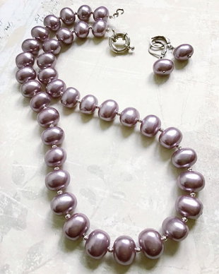 Colier perle lila prafuit de Mallorca
