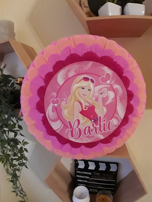 Piñata piniata Barbie