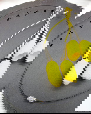 Colier handmade statement unicat - coconi de matase (cod893)