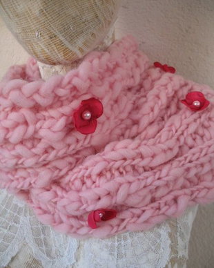 Accesoriu tricotat