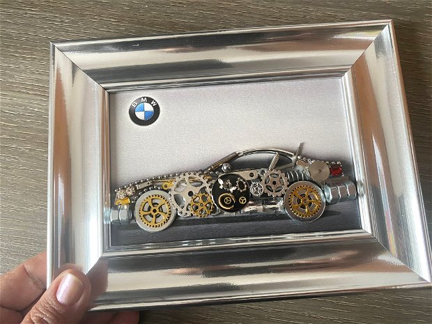Masina model BMW Cod M 625・Tablou masina Bmw・Cadouri pentru familie si prieteni・Decoratiune perete colaj piese de ceas