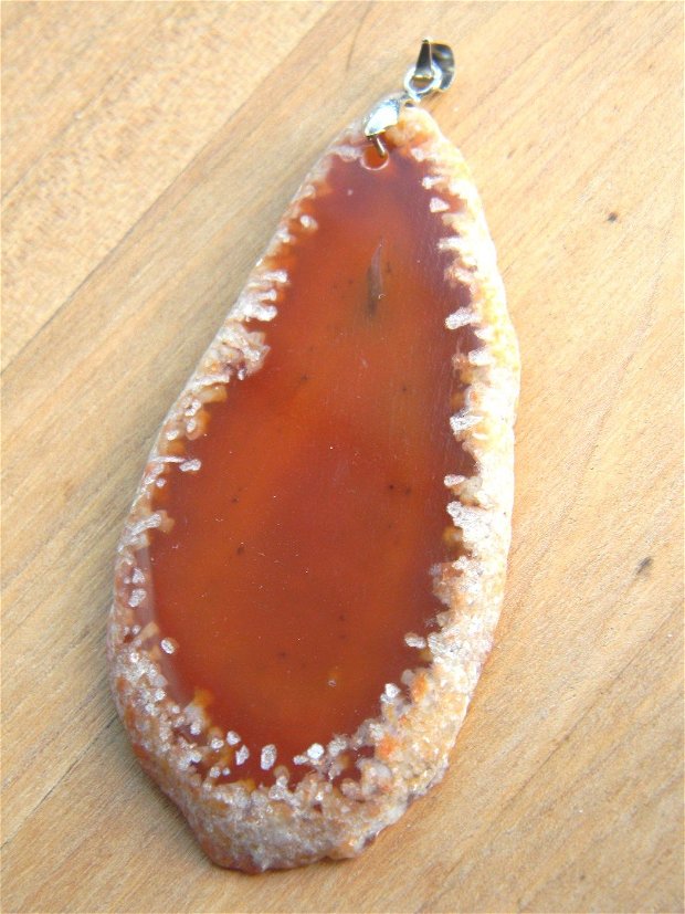 Pandantiv piatra felie agat (F38)