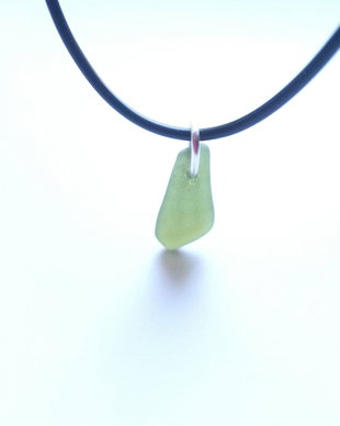 Colier cu sticla de mare (sea glass)