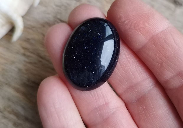 Cabochon blue goldstone, 30x22 mm