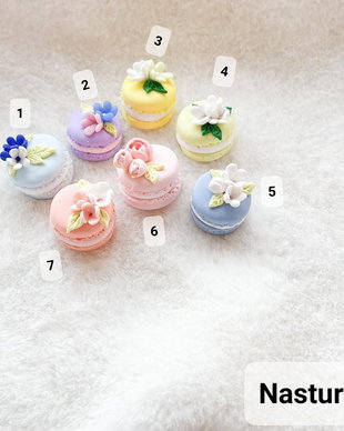 Pandantive (martisoare) : Macarons