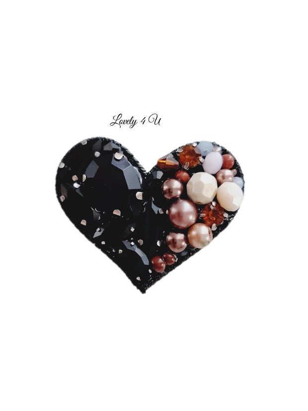 Broșa - inimioara , Broșa inima cu perle, Brosa in formă de inima
