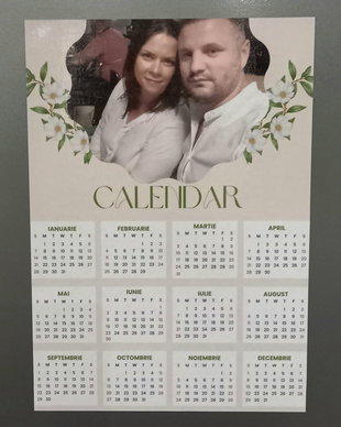 Calendar magnetic personalizat 2024