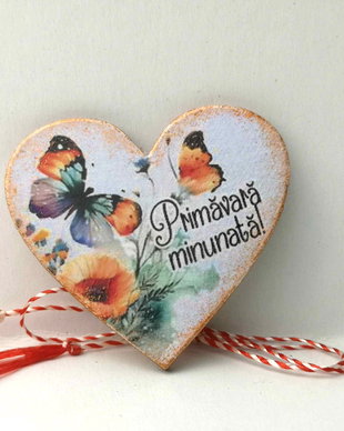 Martisor cu fluturasi