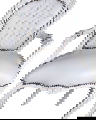 Scaun baroc din lemn masiv alb cu tapiterie alba