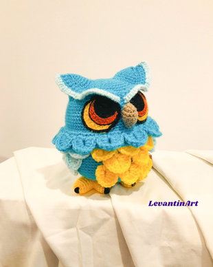 Bufnita BLU - Figurina crosetata. Jucarie lucrata manual. Cadouri handmade