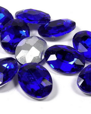 Cabochon din sticla, oval, 18x13 mm, light safir