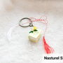 Breloc martisor: Carte